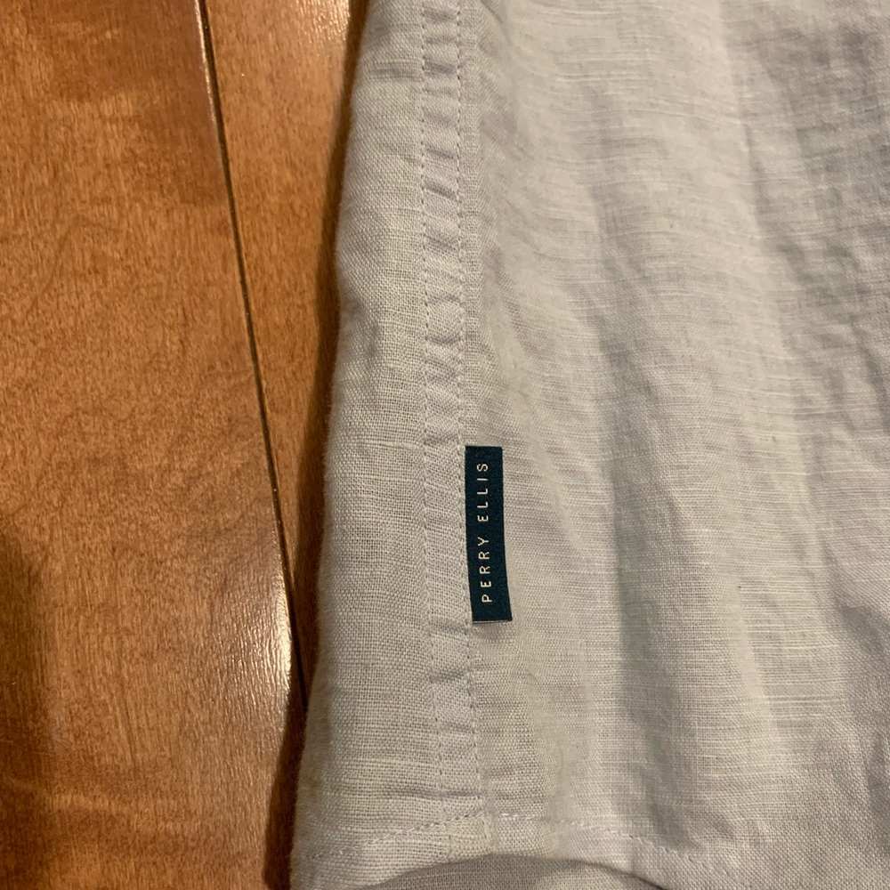 Perry Ellis button up - Picture 8 of 9